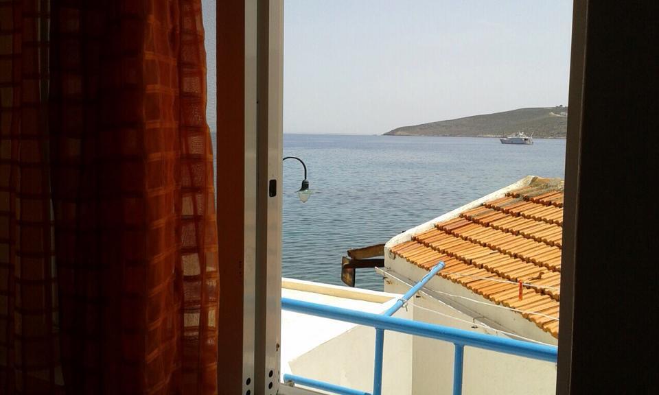 Spiros Apartments Livadia (Tilos) Exterior foto
