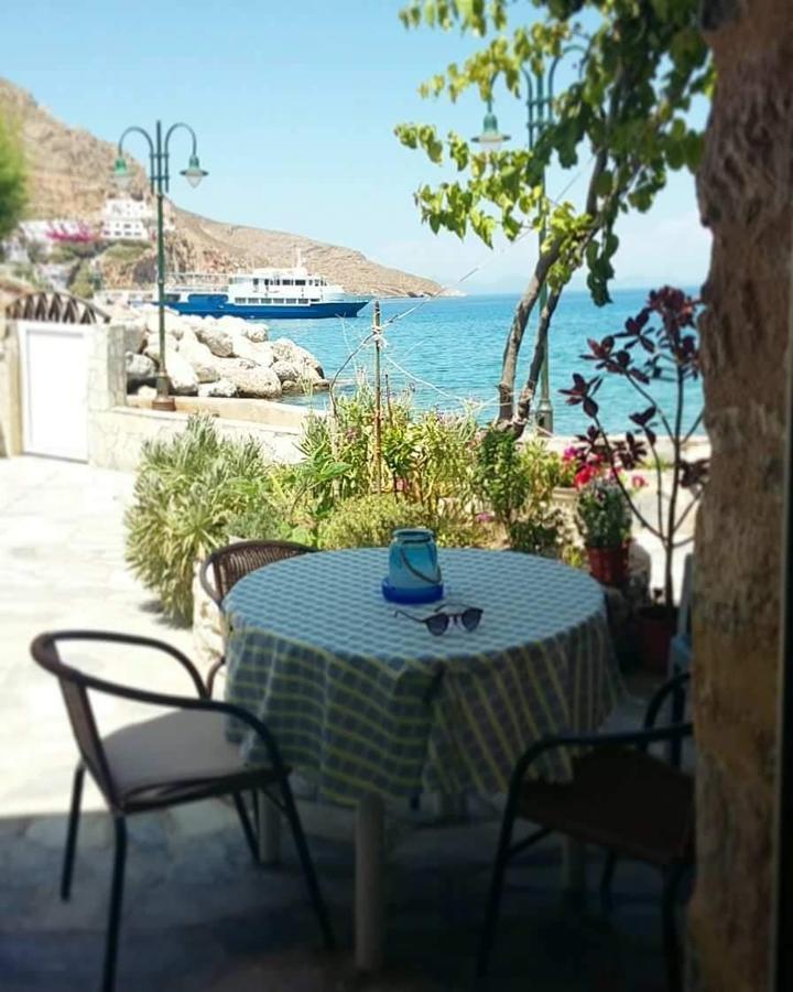 Spiros Apartments Livadia (Tilos) Exterior foto